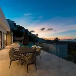 Villa 3